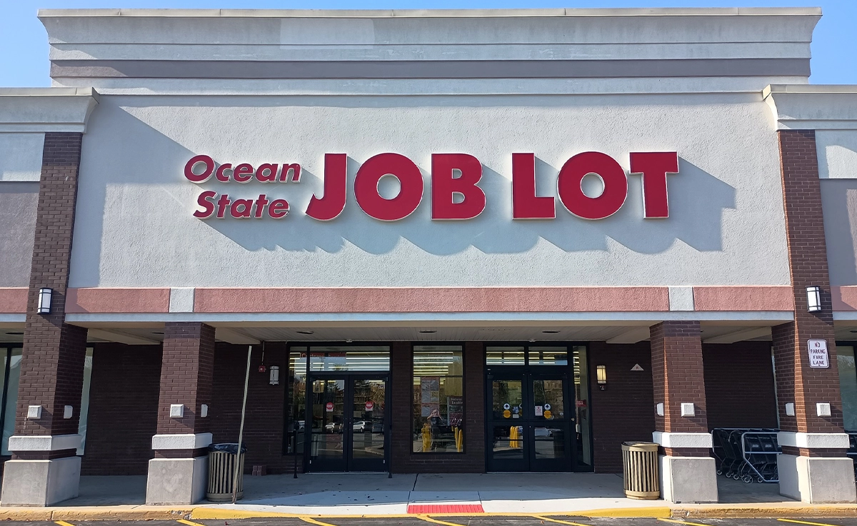 Ocean State Job Lot store front in Holmdel MA