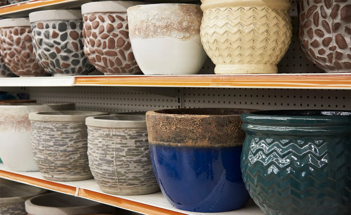 Aisle view of OSJL Planters
