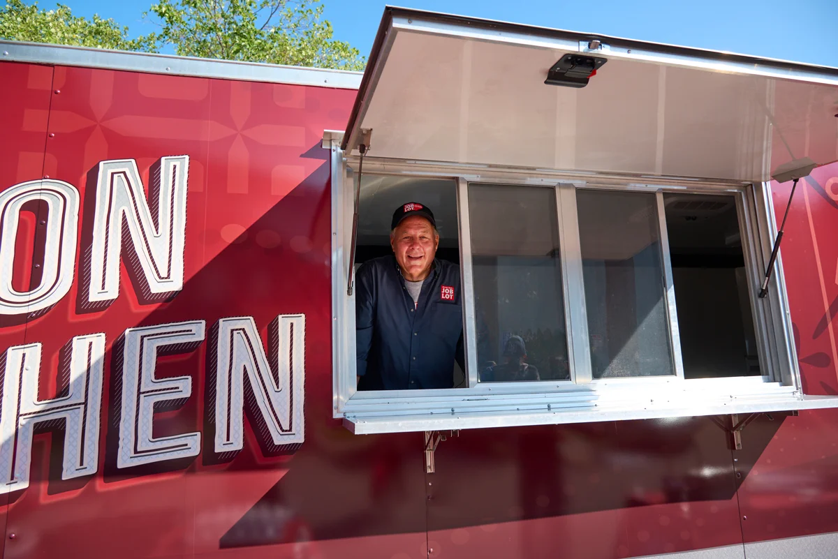 The Ocean State Job Lot Charitable Foundation’s Mission Kitchen debuts at the company’s headquarters in North Kingstown, RI, with the Vice President of Corporate Giving, David Sarlitto